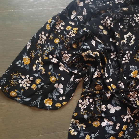 Floral Wrap Dress from New Look - Picture 4 of 6